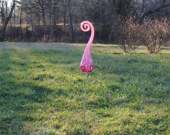 Swirly Garden Sculpture - Mauve Multi