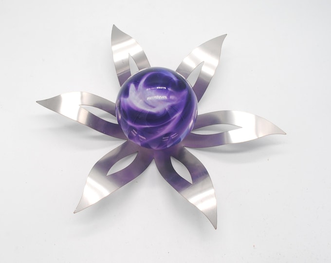 50-918 Flower Garden Sculpture - Purple