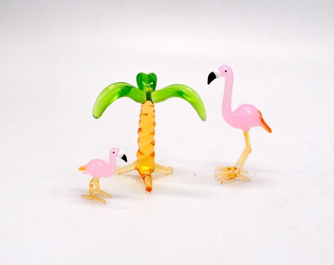30-00 Miniature Flamingo Family with Palm Tree