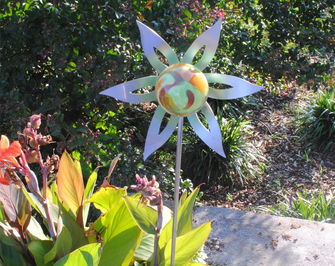 50-918 Flower Garden Sculpture - Green