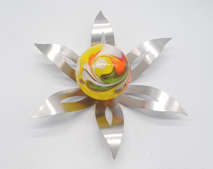 50-918 Flower Garden Sculpture - Yellow Blossom