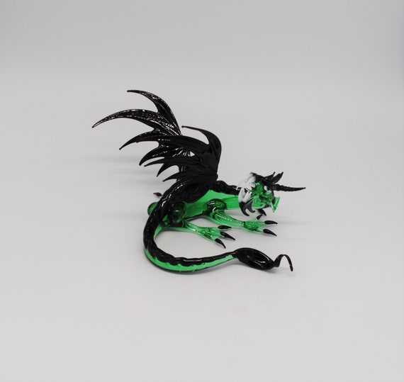 Laying Guardian Dragon - Green