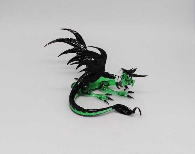 Laying Guardian Dragon - Green