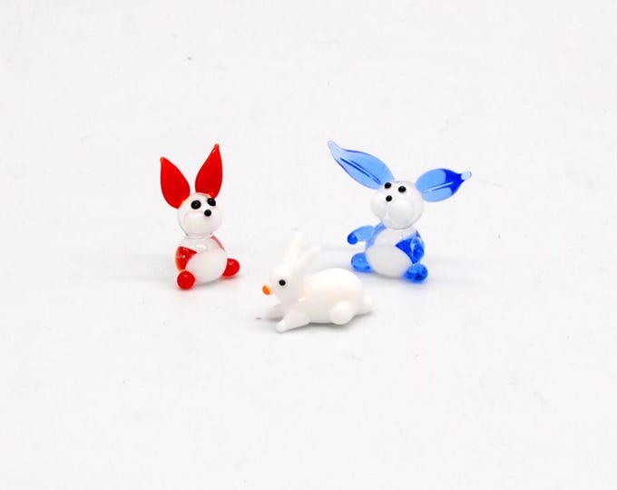 e30-00 Miniature Bunny Rabbit Trio