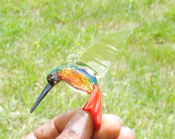 36-257d Hummingbird Simone with Dichroic body