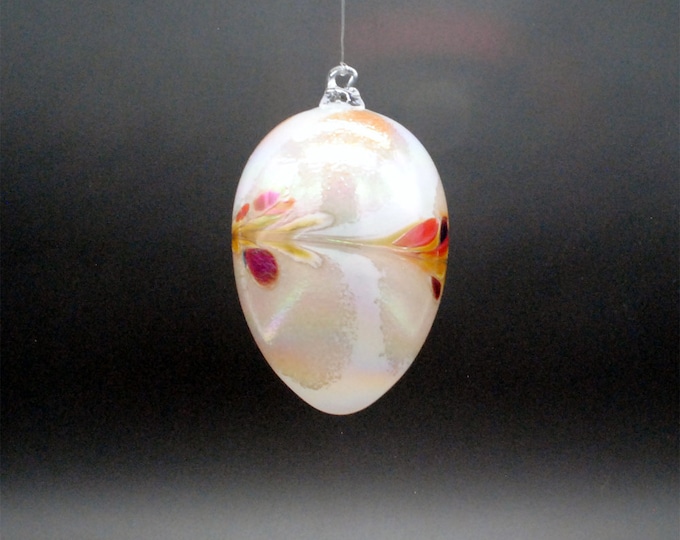 e00-69  Iridescent Egg Suncatcher - Opal