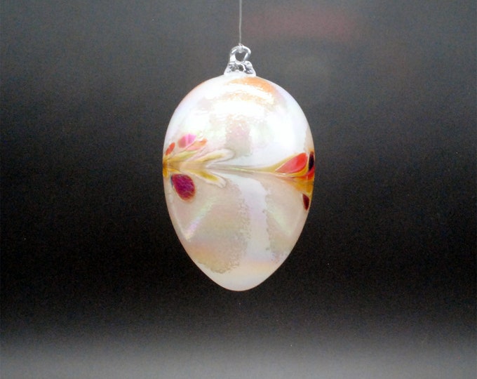 00-67  Iridescent Egg Suncatcher - Opal