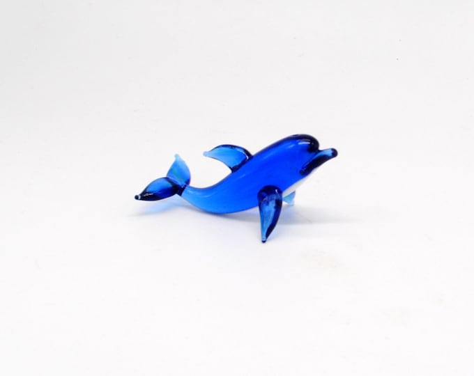 31-00 Dolphin