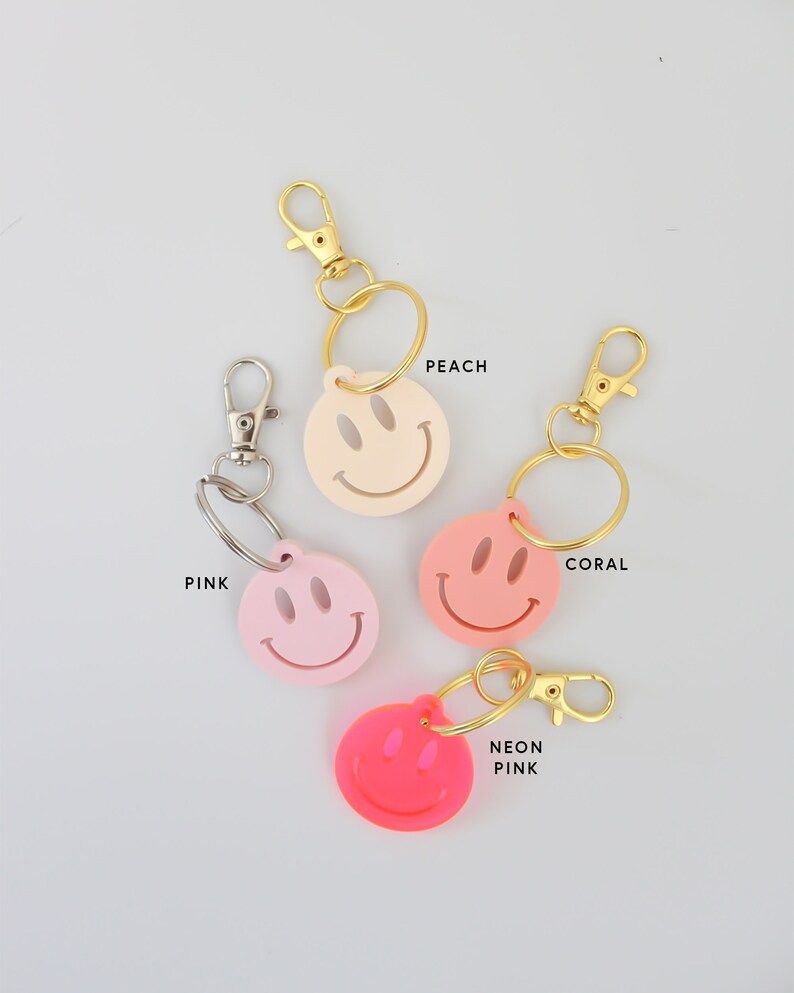 Smiley Face Keychain Keychain Flower Power Gift Cute Etsy
