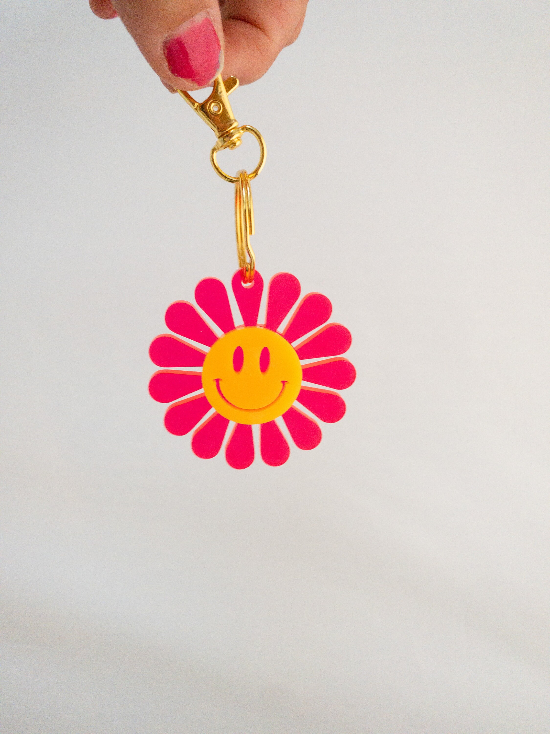 Smiley Face Keychain Keychain Flower Power Gift Cute Etsy