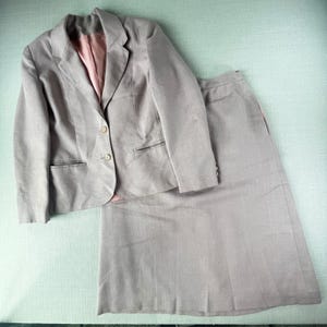 Beekman Place Skirt Suit Womens 14 Mauve Pink Vintage ILGWU Blazer Skirt Set USA
