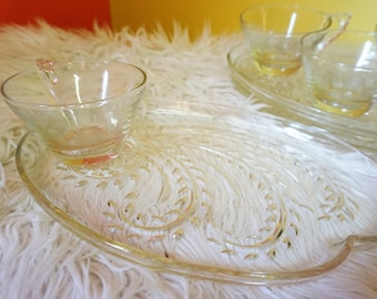 Clear Glass VINTAGE retro 60s  7 piece set floral Tea cups and snack trays - tea party cup set