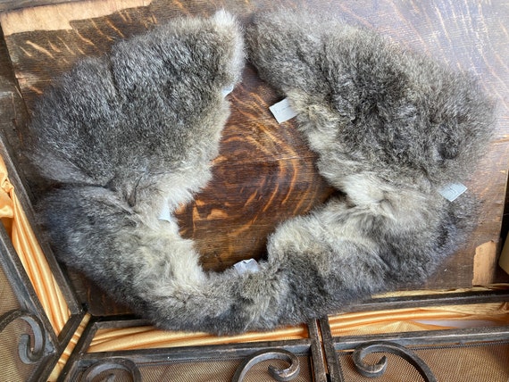 vintage button in fluffy gray Squirrel unique Fur… - image 1