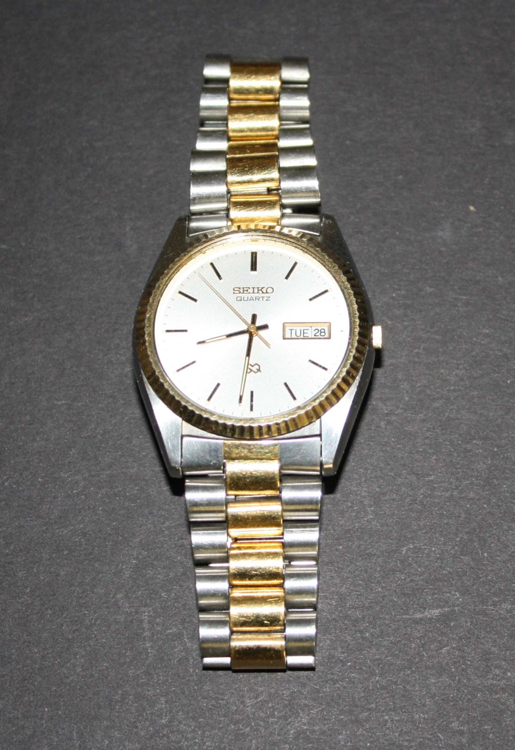 Vintage Seiko S2 Quartz Watch 5Y23-8A60 Day and Date Two Tone - Etsy Canada