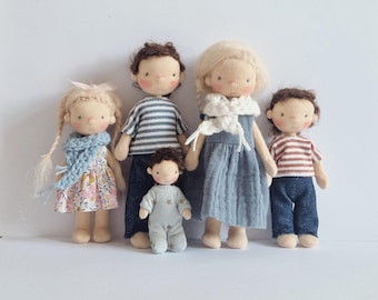 Bonecas de casa de bonecas personalizadas: conjunto de 5 bonecas inspiradas em Waldorf