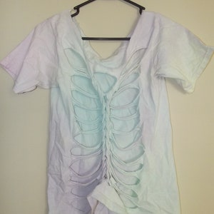 tie dye cut out rib cage shirt image 1