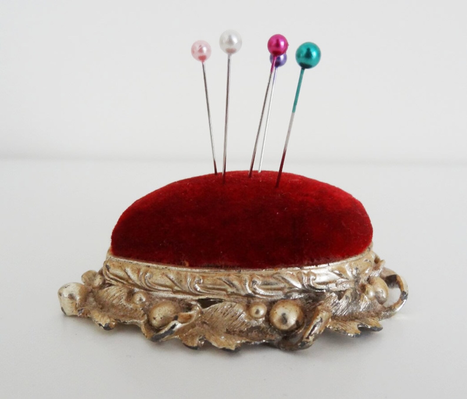 Vintage Stick Pin/Hat Pin Holder/ pin cushion / needle holder Etsy