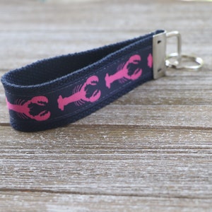 Llavero de langosta rosa, llaveros para mujer, llavero de langosta, regalos para mujeres, regalos para ella, regalos de langosta para mujeres, accesorios para mujeres