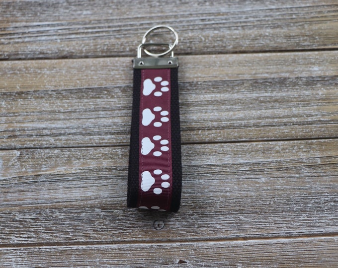 Maroon Paw Print Keychain Womens Key Fobs Sports Keychain Paw Print