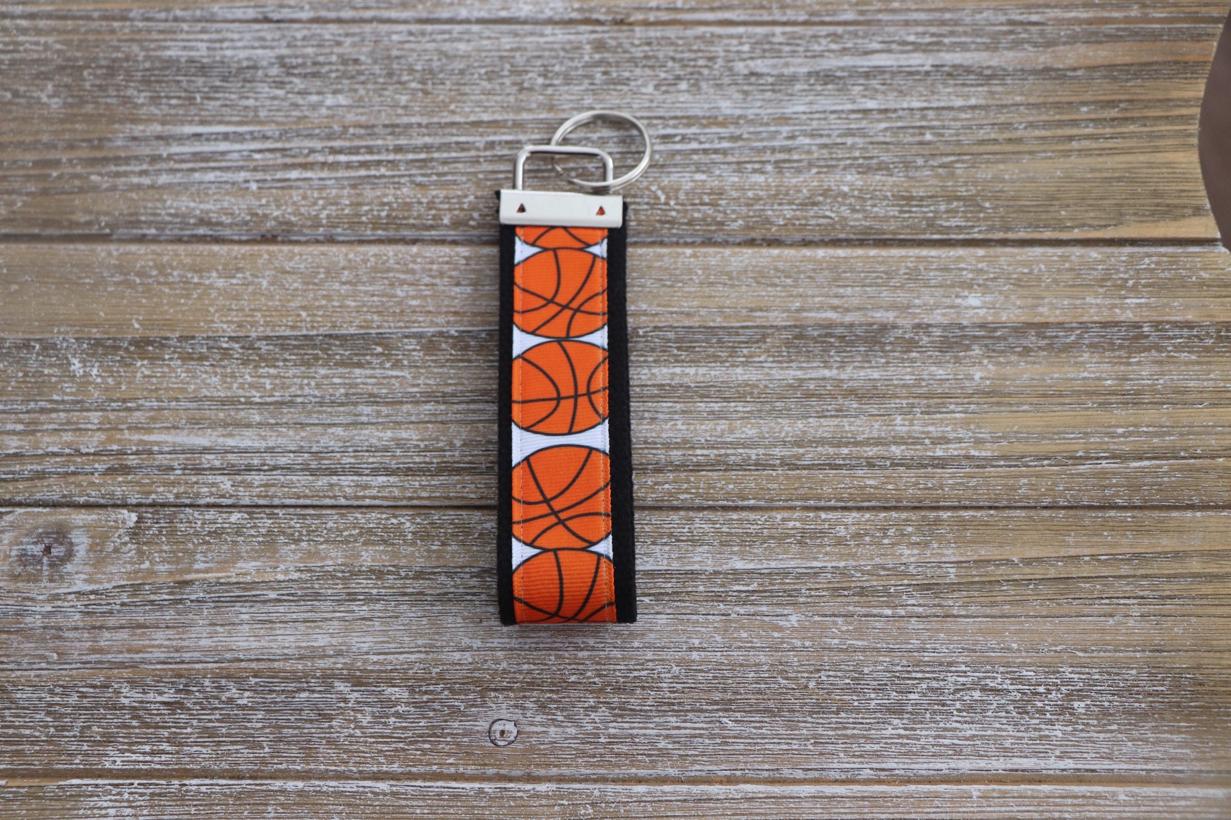 basketball keychains near me