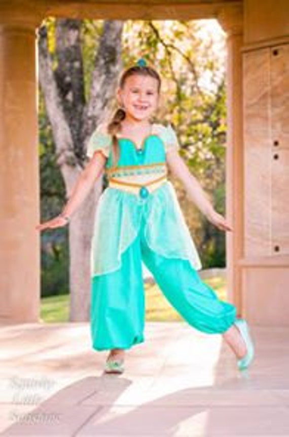 princess jasmine dress pattern Princess Jasmine Dress MACHINE Applique Pattern