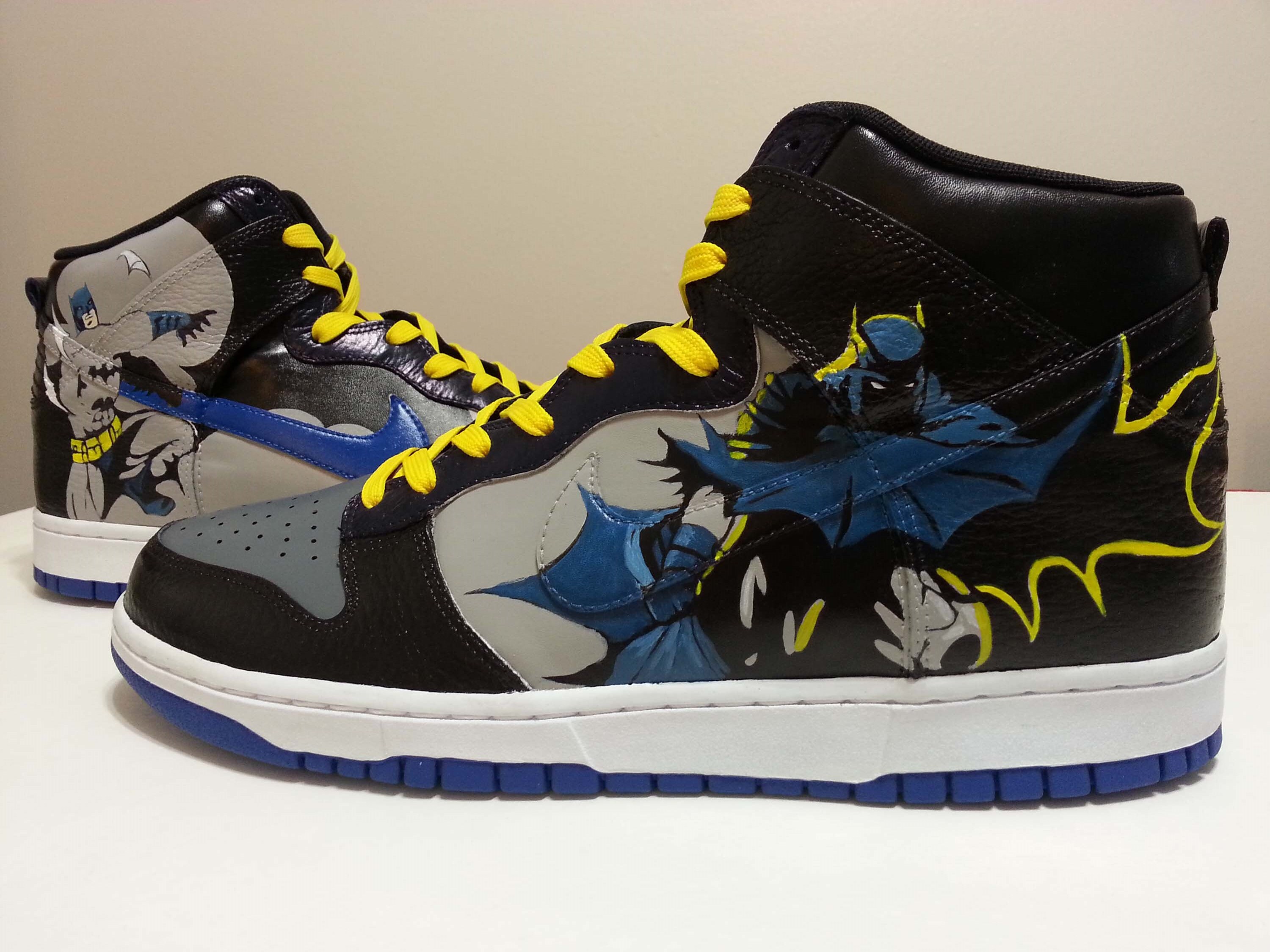 batman sb dunks