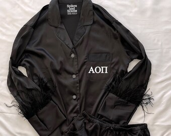 GREEK LETTERS Alpha Omicron Pi, sorority, bid day, feather set, pajamas, feather pajamas, feather pajama set, silk pajamas, sorority, AOPi