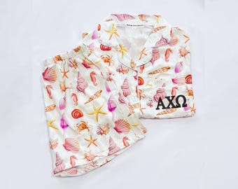 LETRAS GRIEGAS/ Pijama Alpha Chi, pijama de hermandad, día de licitación, Alpha Chi Omega, pijama de playa, pijama personalizado, reclutamiento griego, gran pequeño