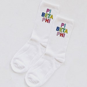 Pi Phi Socken, Pi Phi Socken, Socken für den Bid Day, Schwesternschaftsansturm, Schwesternschaftsgeschenke, benutzerdefinierte Socken, Schwesternschaftssocken, Pi Phi-Shirts, griechische Kleidung