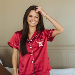 SCRIPT FONT| Gamma Phi Beta pajamas, GPhi, wedding, custom pajamas, gifts for rush, big little reveal,bid day, Gamma Phi shirts, recruitment