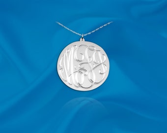 Monogram Disc ketting - .5 inch Sterling Zilver - Hand gegraveerde charme - gepersonaliseerde eerste schijf - aangepaste eerste ketting - Made in USA