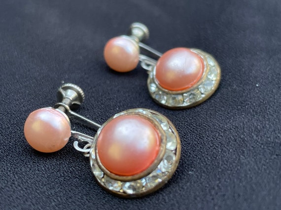 Vintage Clip on Dangle Earrings - image 1