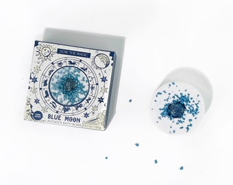 Blue Moon Lavender Bath Bomb with Sodalite