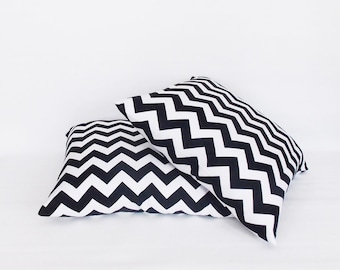 Black and White Chevron Pillow Cover Set: Modern Home Decor