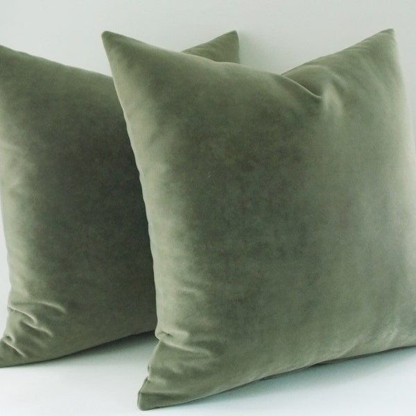 Set of 2 / Luxury Velvet Cotton Moldy Green Pillow Covers / Decorative Green Pillow Covers / Throw Moldy Green Pillow / All Size