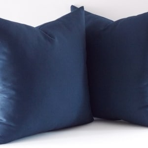 Set von 2 Marine Coton Kissenbezüge / Marine blau dekorative Kissen / Marine werfen Kissen, Kissenbezug / alle Größen12,14,16,17,18,20,22,24,26,28,30