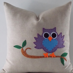 Owl Linen Pillow Cover: Natural Throw Cushion (18&#39;&#39;x18&#39;&#39;)