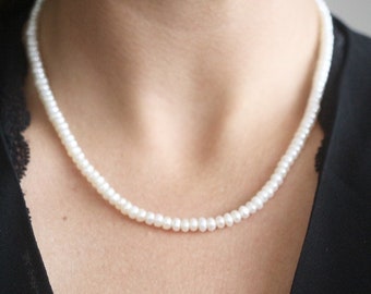 Pearl choker, Pearl necklace, Delicate pearl necklace, Classic pearl necklace, available in 18K Gold plated or Sterling Silver clasp