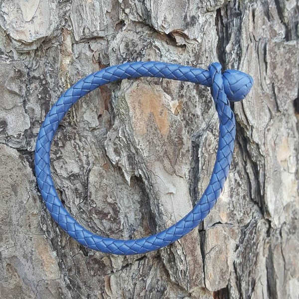 Base Bracelet in Blue, Kangaroo Leather