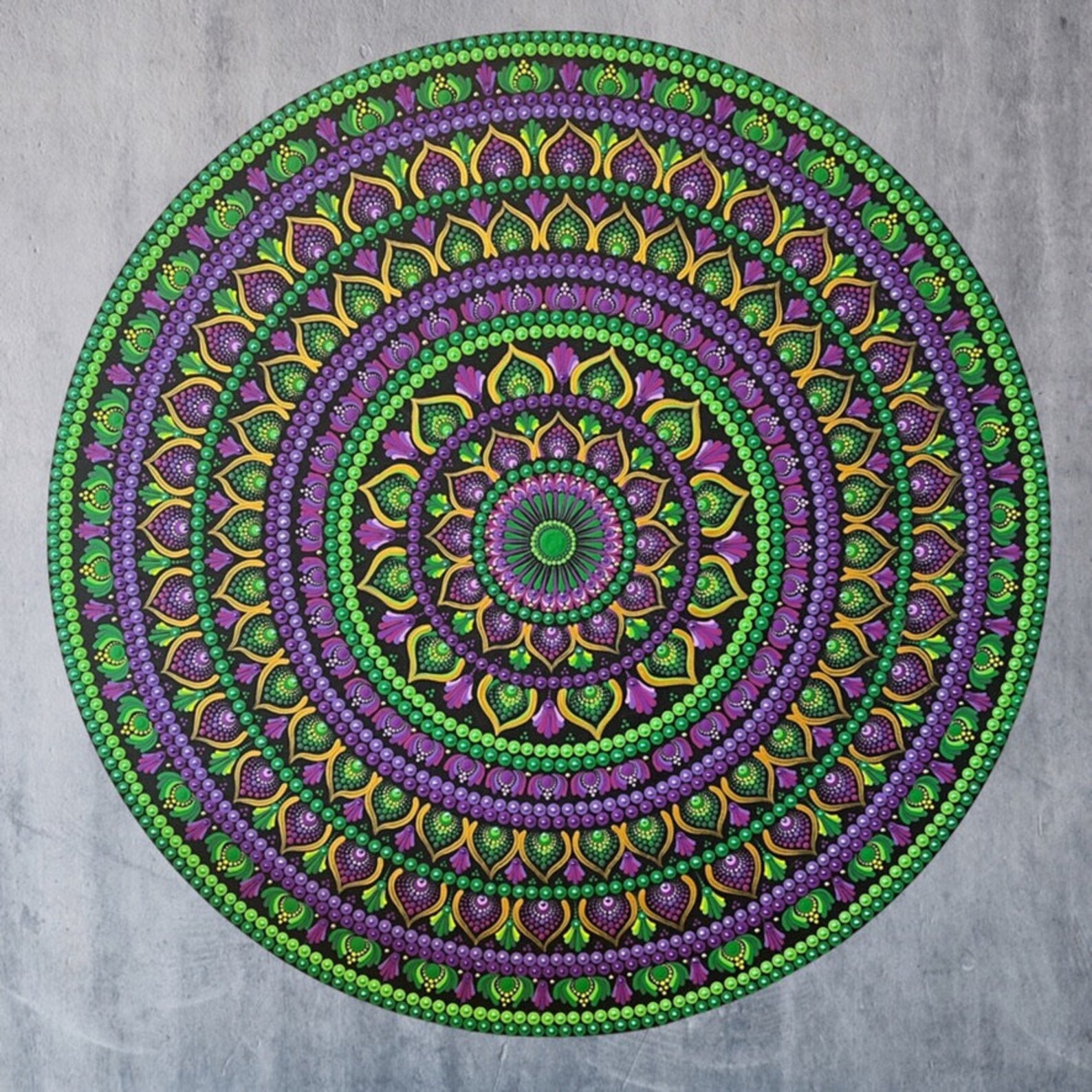 Mandala Art, 58cm Hand Painted Board, Dot Art, Dot Mandala, Green