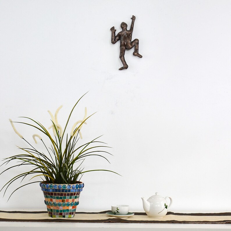 Wall Hanging Miniature Climbing Man Wire Mesh Sculpture Metal Art Rock Climber Sports Decor