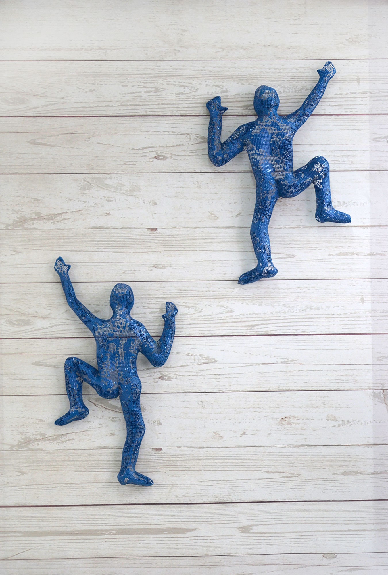 SET of 2 Climbing Men Metal Wall Sculpture Wall Decor Metal Etsy UK