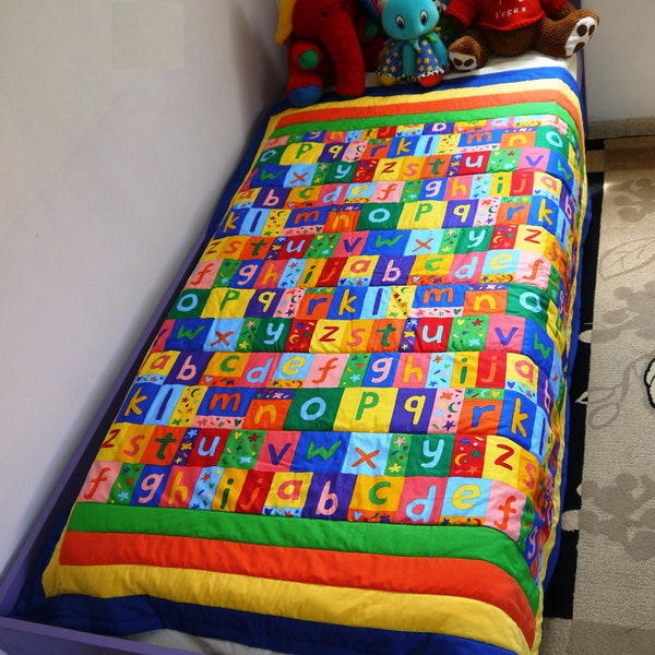 A B C quilt. Baby quilt. Back to School gift. Free shipping. Boy or girl quilt.