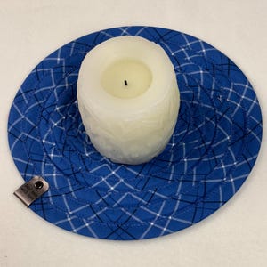 Blue candle mat, Table centerpiece, Hot pad for casserole, Floral mat, Table pad, Floral table trivet, Candle mug rug, Candle fabric coaster