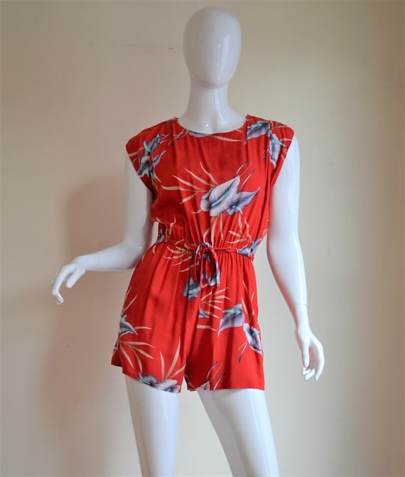 1970s Does the 1940s Rayon Tropical Print Playsuit