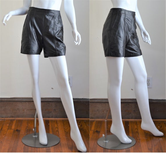 HOT!! Black Leather 1980s High Waist Shorts Waist