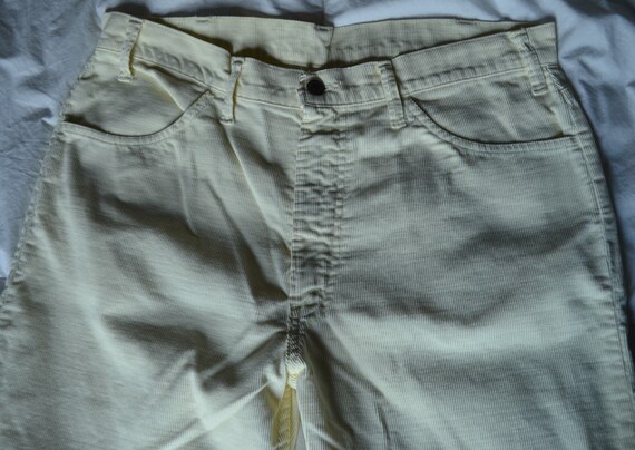 Vintage Levis Cream Colored Corduroy Jeans White Label Waist 36\