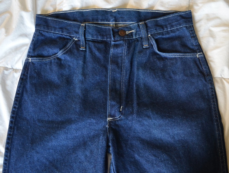 Vintage Maverick Blue Jeans Denim Straight Leg Waist 32 Inseam 30