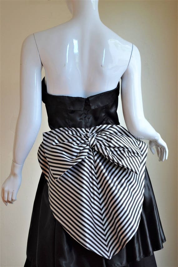 80s Does the 40s Gunne Sax Black & White Straples… - image 3