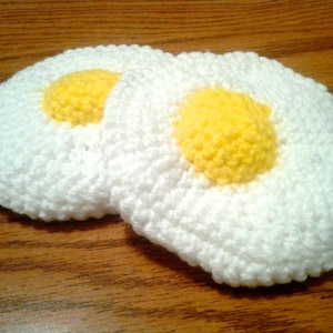 The &quot;Scrambled Special&quot; - Fried Egg Novelty Dog Toy - STUFFING FREE